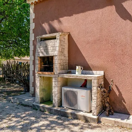 Hébergement de vacances La Petite Maison Dans La Vigne Gaujac (Gard)